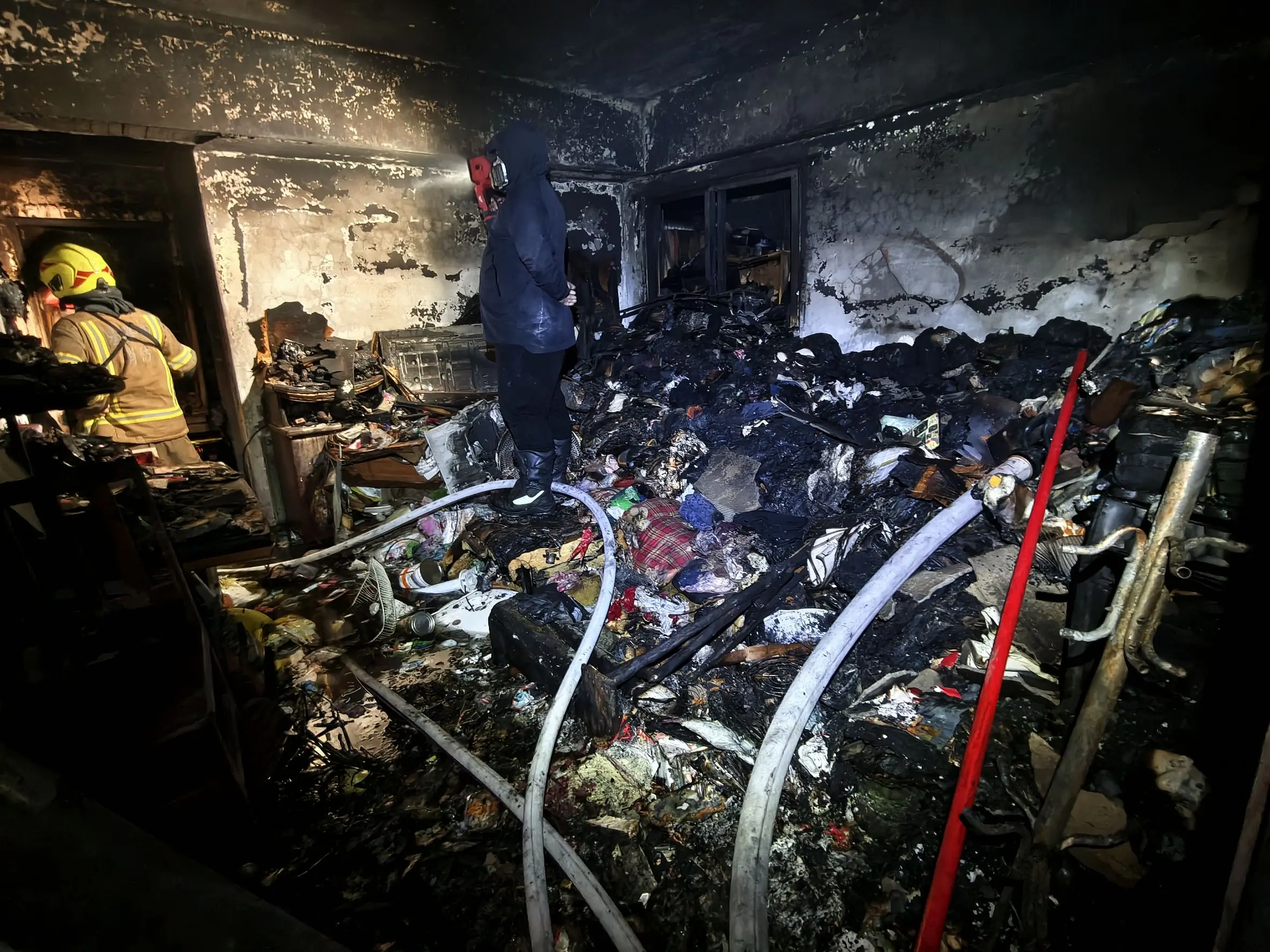 基隆暗夜惡火釀2死4傷　勇消詹能傑殉職　調查會啟動檢討裝備救援機制