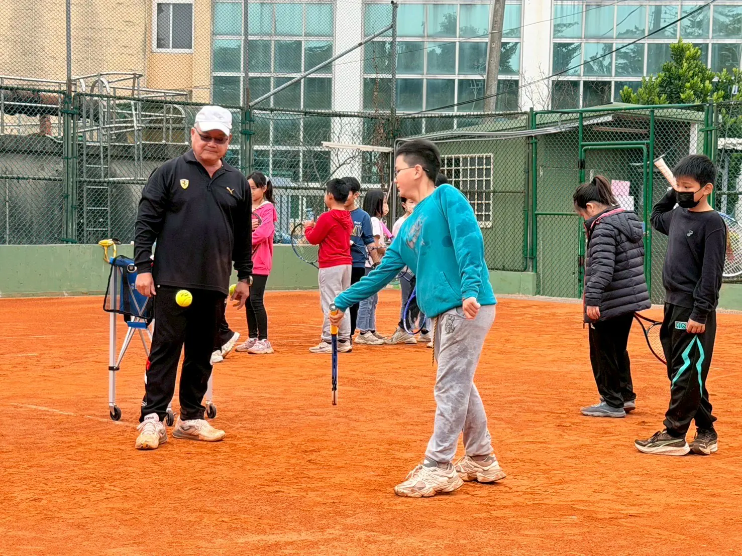 寒假動起來!竹山鎮舉辦學童網球育樂營 培養運動風氣 寒假動起來!竹山鎮舉辦學童網球育樂營 培養運動風氣