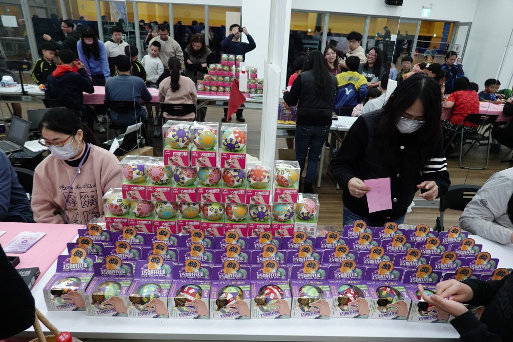 2026智霸羽林盃羽球推廣賽熱力開打!清水國民運動中心湧現青春羽球風潮 2026智霸羽林盃羽球推廣賽熱力開打!清水國民運動中心湧現青春羽球風潮