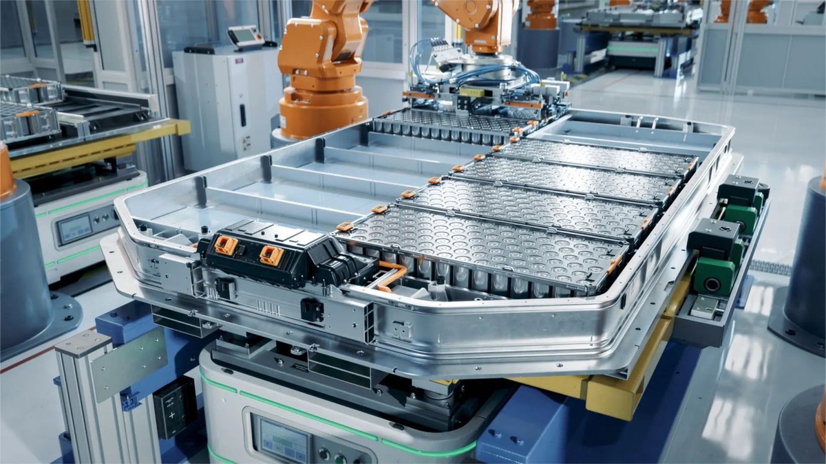 不演了!豐田「黑科技」震撼全球:5分鐘閃充、10年不壞固態電池問世,日系車廠啟動「絕地大反攻」 不演了!豐田「黑科技」震撼全球:5分鐘閃充、10年不壞固態電池問世,日系車廠啟動「絕地大反攻」