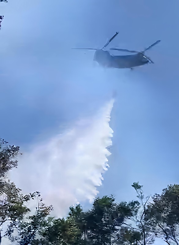 陸航飛訓部再度出動CH-47北上苗栗馳援山林滅火 陸航飛訓部再度出動CH-47北上苗栗馳援山林滅火