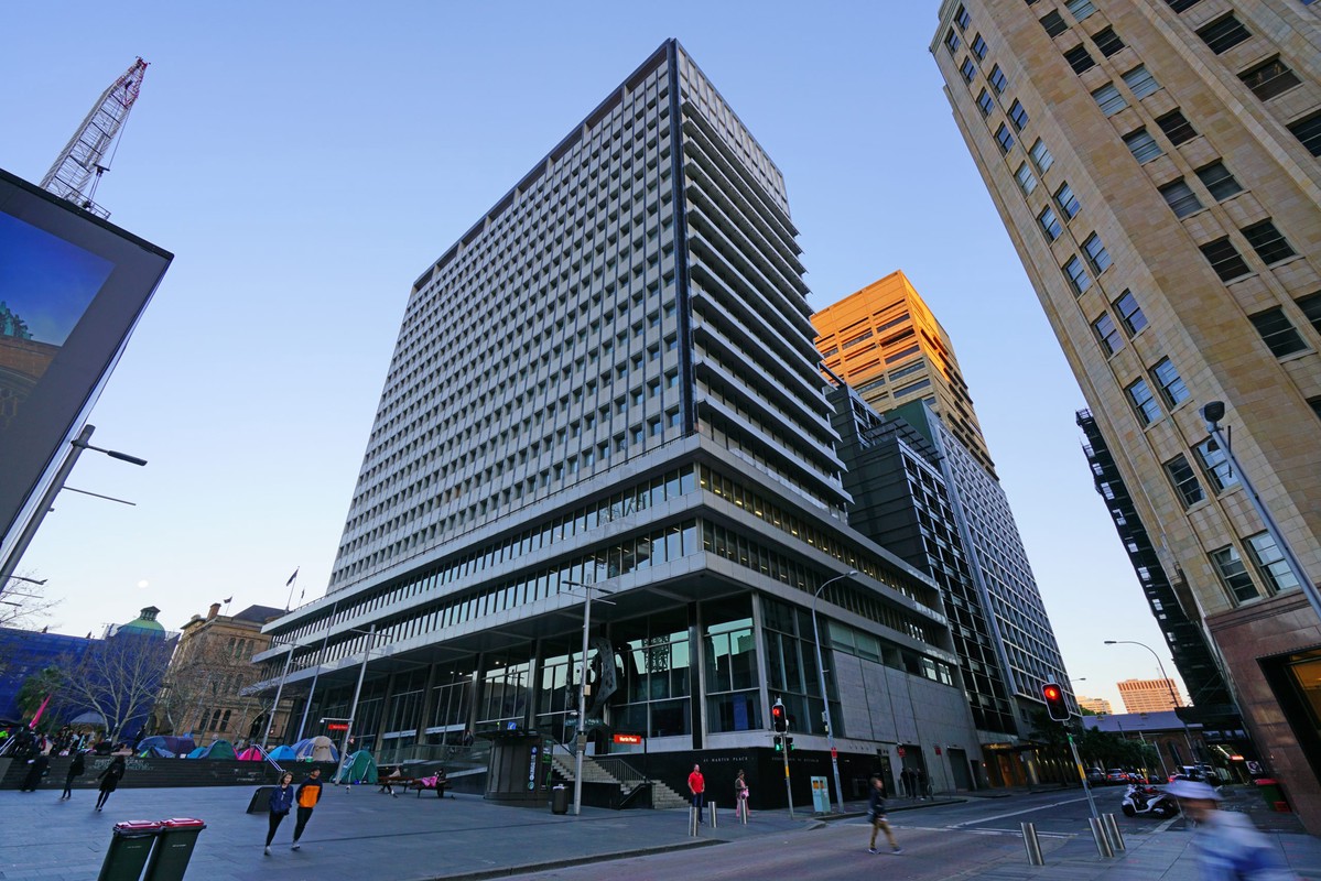 房貸族哀嚎！澳洲 CBA 突襲式調升固定利率 「三字頭」恐成絕響、2 月升息陰影籠罩