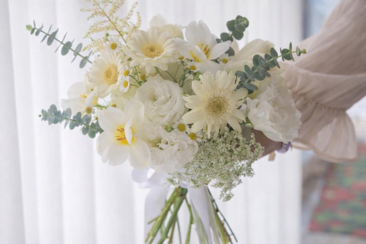 台中西區質感花店：在花裡找回平靜 讓愛與生活重新對話