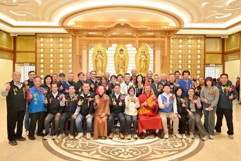 「雙峰寶塔落成啟用」苗栗縣長鍾東錦出席剪綵祈福