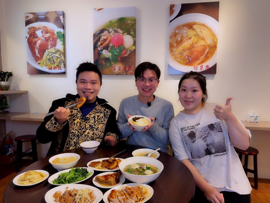 「禾日香魯肉棧」進駐竹北嘉興路 以一碗松阪豬手切魯肉飯翻轉印象 「禾日香魯肉棧」進駐竹北嘉興路 以一碗松阪豬手切魯肉飯翻轉印象