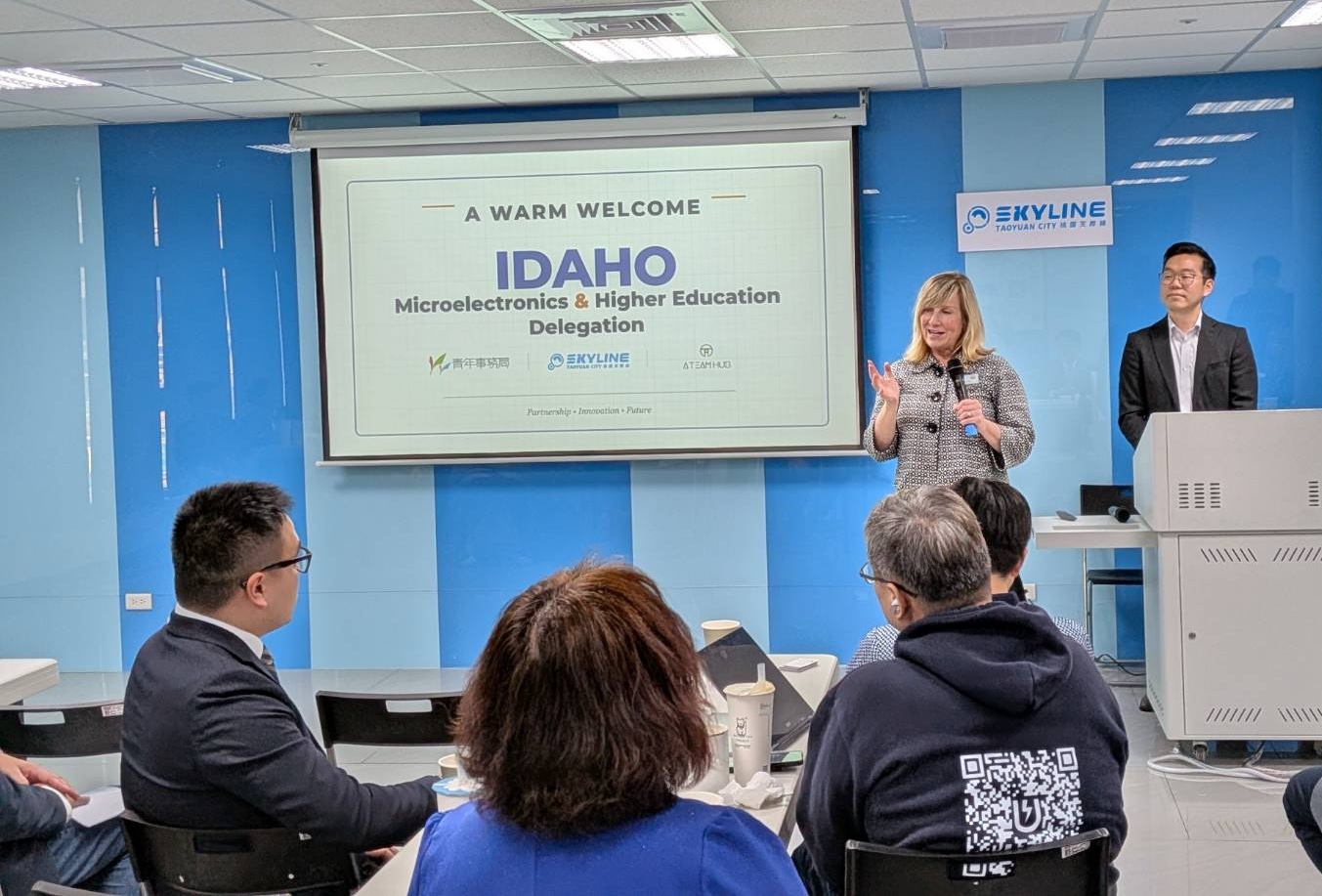 桃園青創能力與產學能量 驚艷美國愛達荷州產學訪問團 10 line oa chat 260130 113818