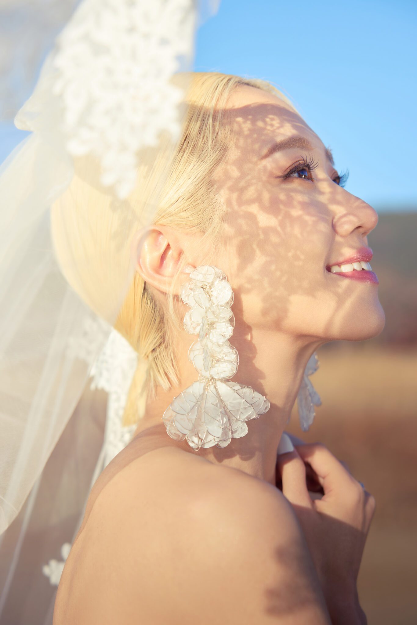 陳漢典 LULU夫妻喜帖藏幸福寓意 日本富士山見證下頂豔陽拍婚紗 陳漢典 LULU夫妻喜帖藏幸福寓意 日本富士山見證下頂豔陽拍婚紗