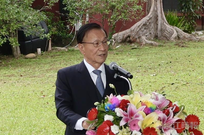 陳洋淵捐贈140棵富士櫻 期淡江校花綻風華 陳洋淵捐贈140棵富士櫻 期淡江校花綻風華