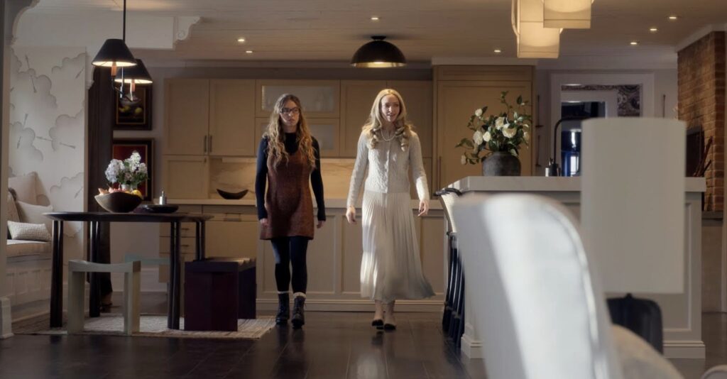 《家弒服務》全球票房賣座40億 全台首周末票房突破440萬 《家弒服務》全球票房賣座40億 全台首周末票房突破440萬