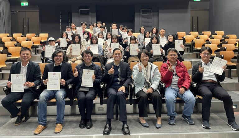 AI不只冷冰冰數據 東吳學子用科技翻轉偏鄉