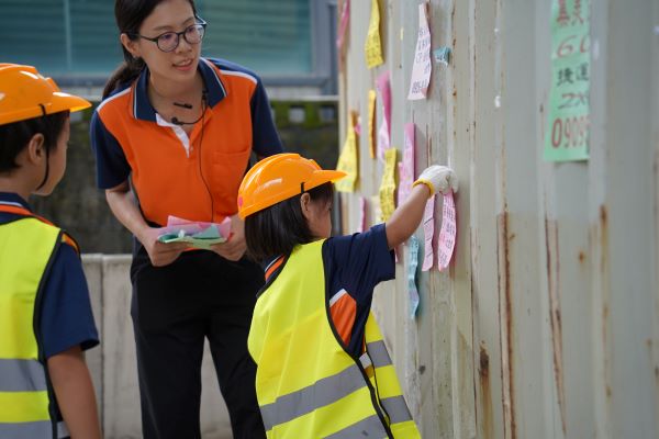 親子一起學環保 新北小小清潔隊員體驗營1/26報名 親子一起學環保 新北小小清潔隊員體驗營1/26報名