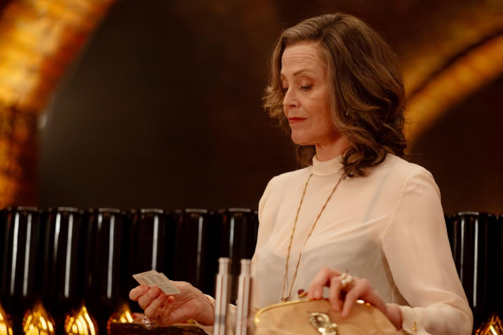 《阿凡達》雪歌妮薇佛再戰《邦尼殺死他》 4吋高跟挑戰蛇蠍美人 《阿凡達》雪歌妮薇佛再戰《邦尼殺死他》 4吋高跟挑戰蛇蠍美人