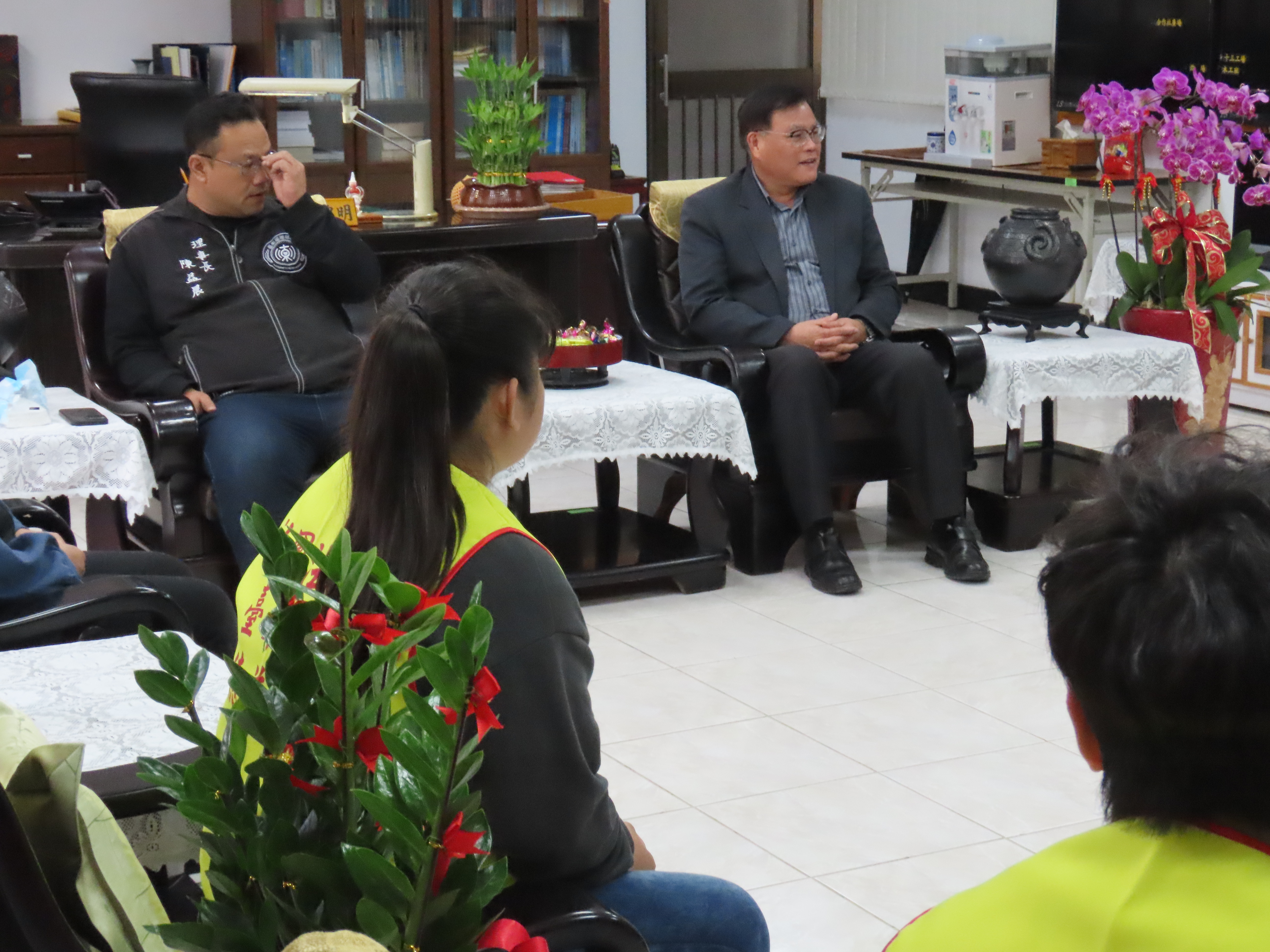 駿馬報喜迎新春 泰源監獄送暖貧困收容人與家庭 駿馬報喜迎新春 泰源監獄送暖貧困收容人與家庭