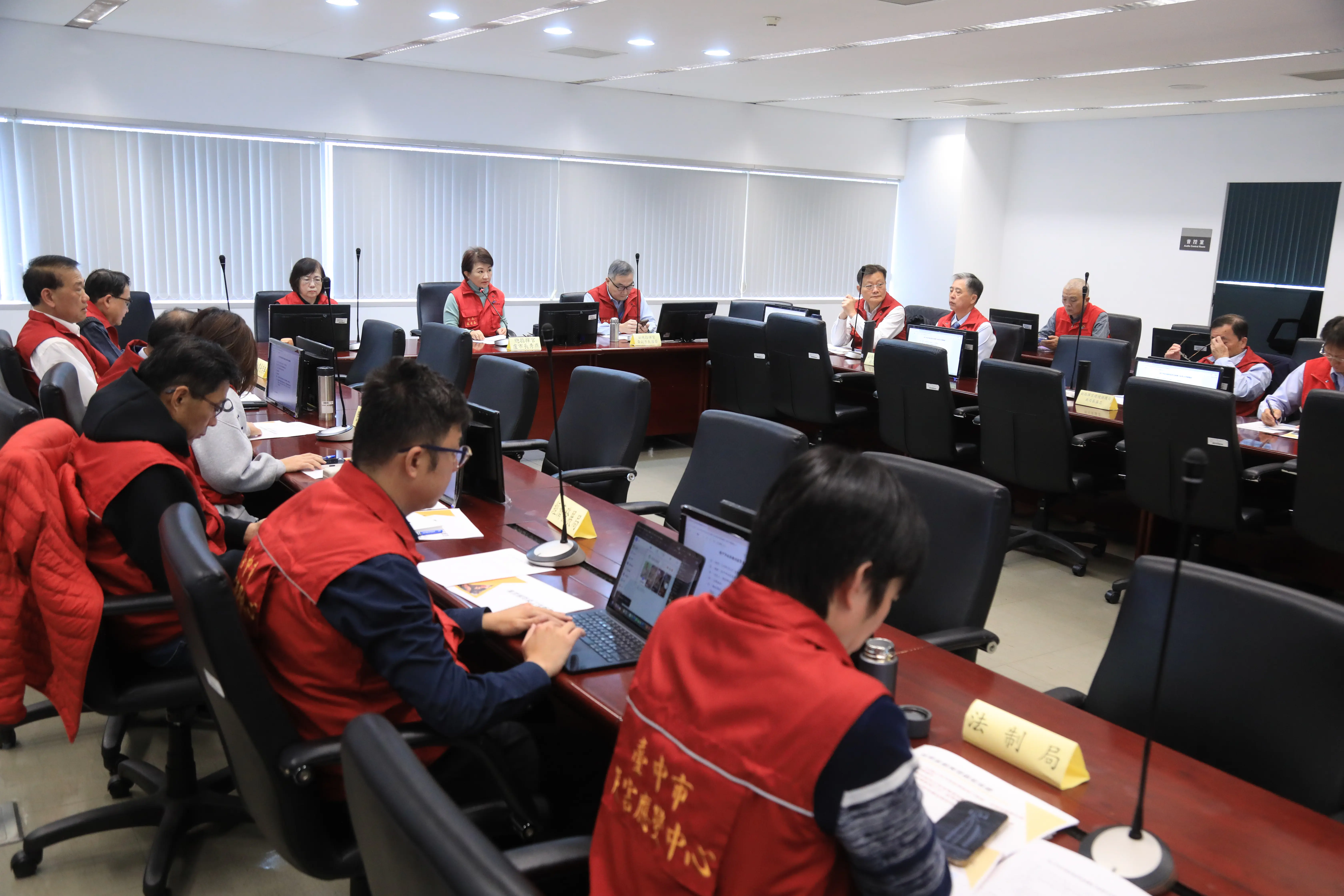 中市迅速應對禽流感 盧市長:疫情已控制、供應穩定請市民安心 中市迅速應對禽流感 盧市長:疫情已控制、供應穩定請市民安心