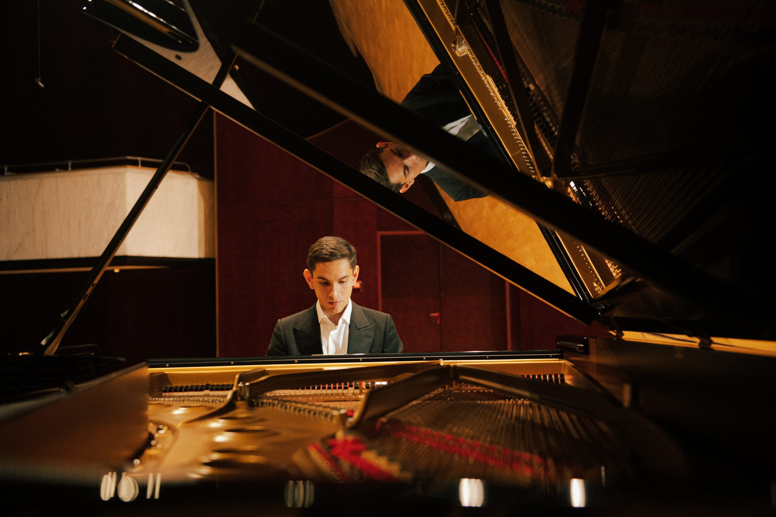 柴賽銀牌日內瓦首獎 希斯金2026再訪台演經典改編 柴賽銀牌日內瓦首獎 希斯金2026再訪台演經典改編