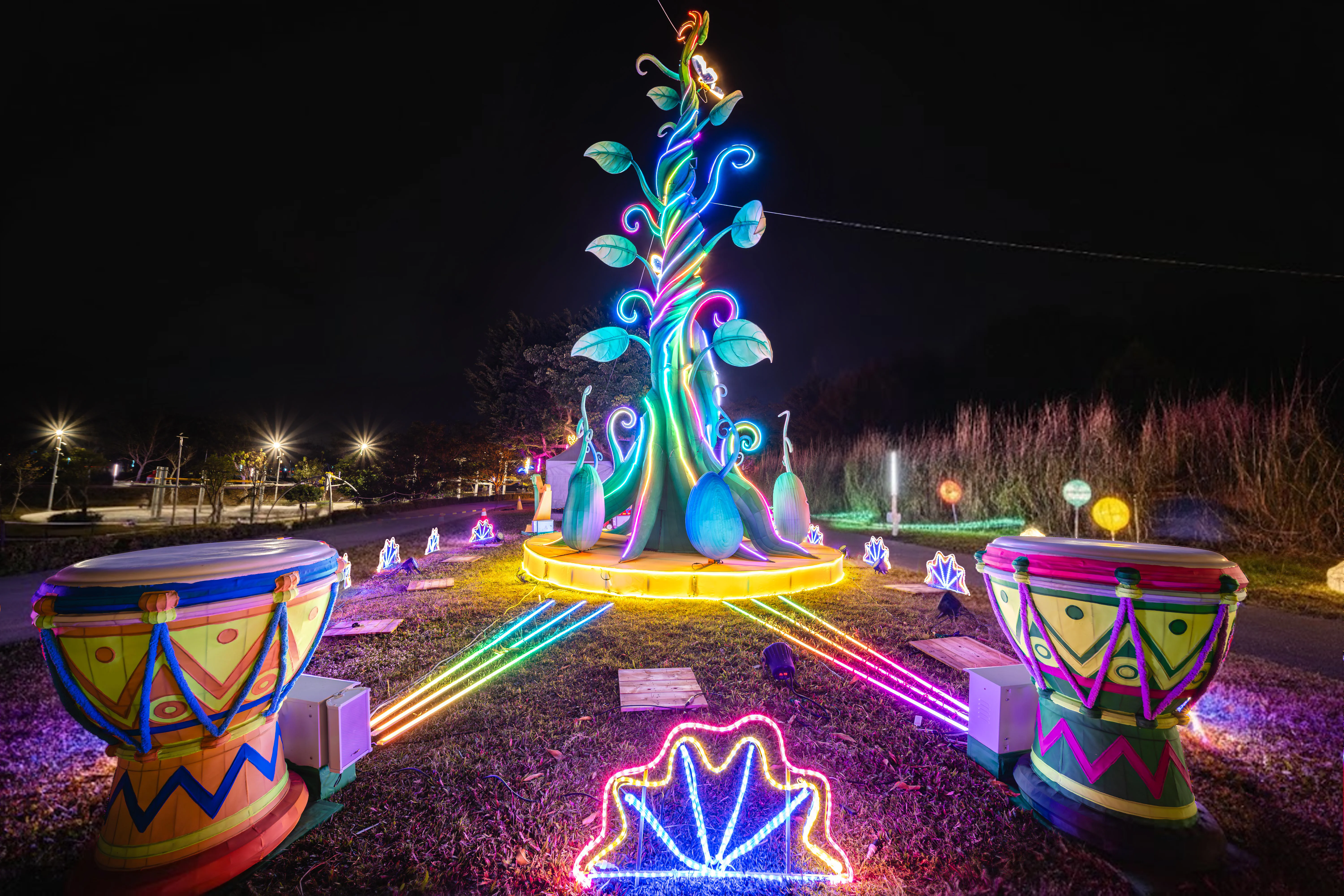 光影互動超吸睛! 2026中台灣燈會2/15登場 教育局打造「童趣歡樂谷」燈區 光影互動超吸睛! 2026中台灣燈會2/15登場 教育局打造「童趣歡樂谷」燈區