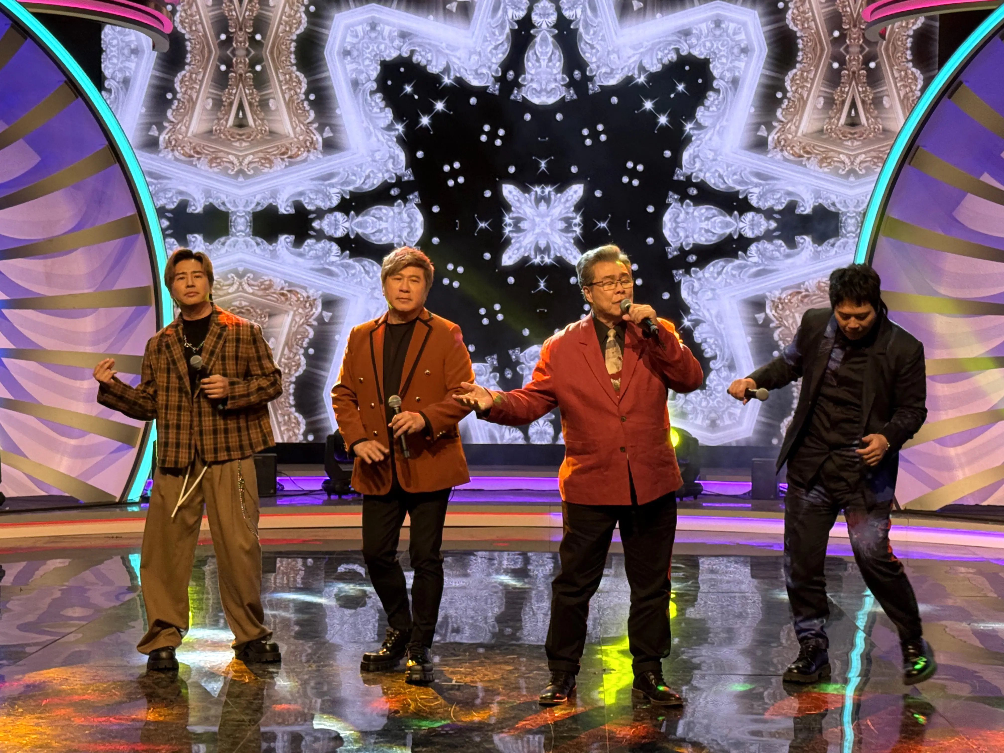 陳亞蘭 鍾欣凌視帝后拼戲 公堂大鬥法 陳亞蘭 鍾欣凌視帝后拼戲 公堂大鬥法