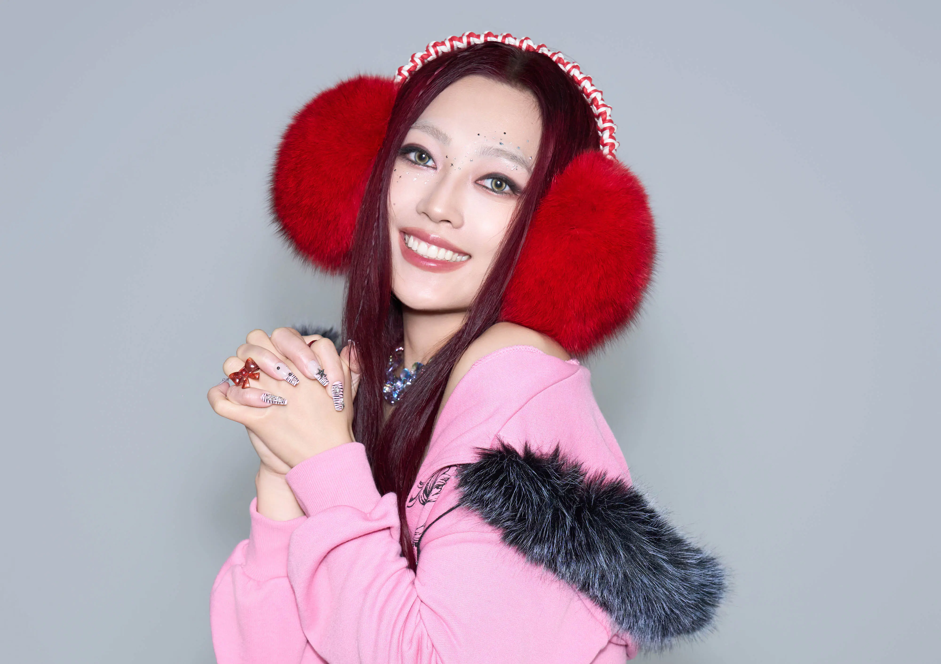 琟娜 VERNA 過年搞事 重新編曲填詞成大街小巷熱鬧喜氣迎新年 琟娜 VERNA 過年搞事 重新編曲填詞成大街小巷熱鬧喜氣迎新年