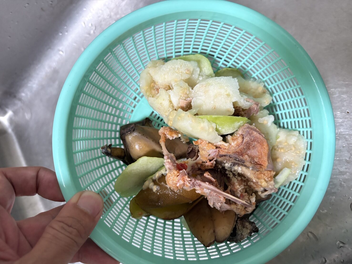 臺東環保局推「惜食三原則」 從餐桌做起減廚餘 臺東環保局推「惜食三原則」 從餐桌做起減廚餘