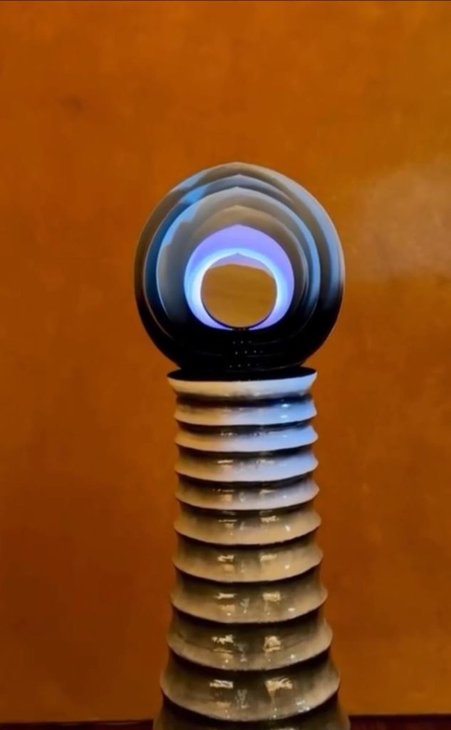 《八十八吉祥》 之「還至本處」當光,回到誕生之前。 《八十八吉祥》 之「還至本處」當光,回到誕生之前。