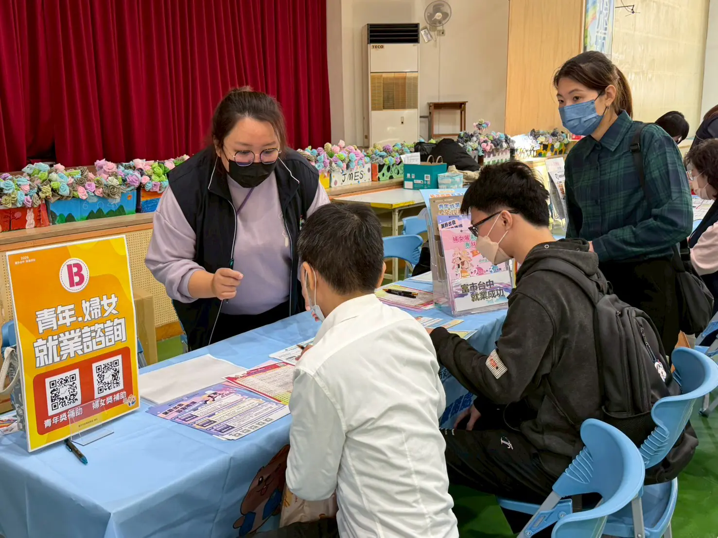青年創未來、女力展風采! 中市勞工局3月份邀160家企業提供超過8,700個職缺招募人才! 青年創未來、女力展風采! 中市勞工局3月份邀160家企業提供超過8,700個職缺招募人才!