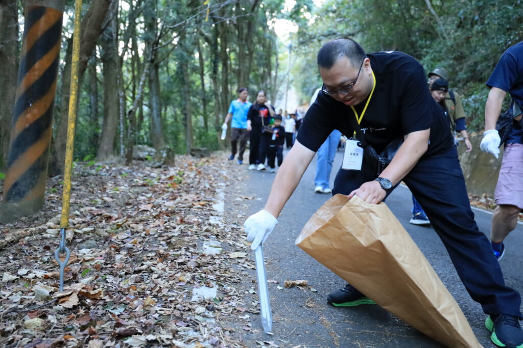 全球第二大通力電梯創台灣業績新高 宣布擴大徵才 8 %E9%80%9A%E5%8A%9B%E6%B7%A8%E5%B1%B1%E6%B4%BB%E5%8B%95 1024x683 1