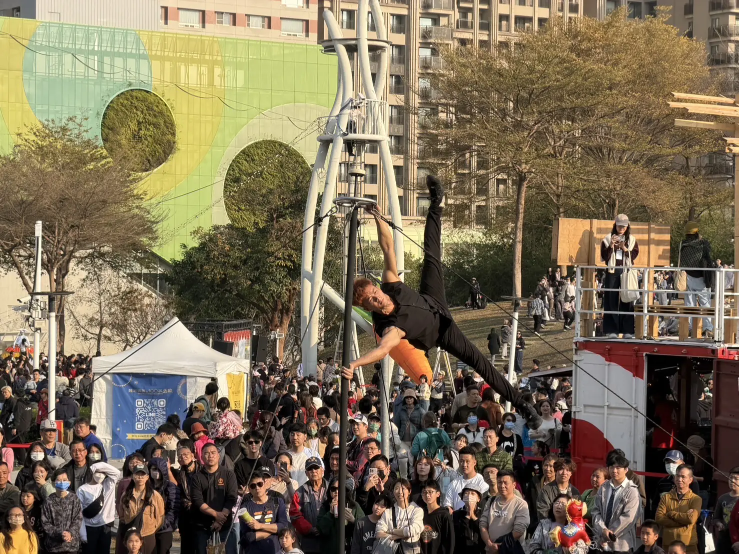 歡喜走春到台中 FOCASA幾米馬戲樂園登場 首日吸引4萬5千人次 歡喜走春到台中 FOCASA幾米馬戲樂園登場 首日吸引4萬5千人次