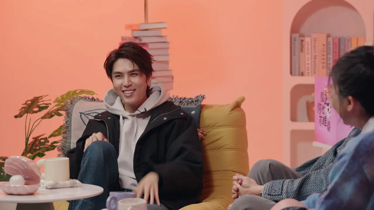 志祺七七遲鈍體質 連痛覺都慢半拍 憂鬱症靠當兵站哨想通了 志祺七七遲鈍體質 連痛覺都慢半拍 憂鬱症靠當兵站哨想通了