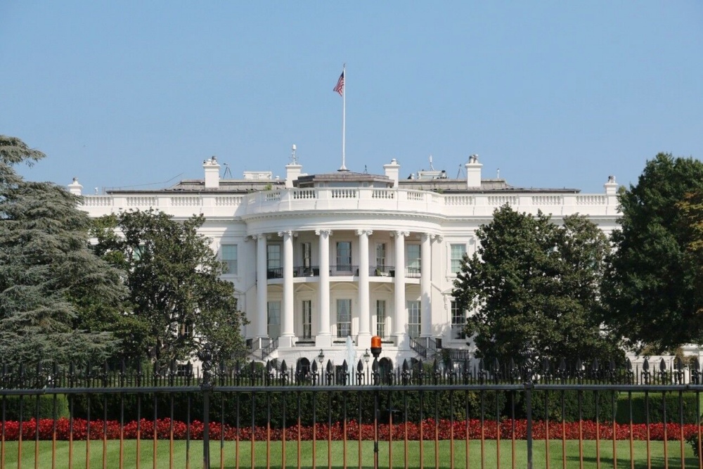 長榮航空6月26日起直飛美國首府華盛頓 即日起開放訂位購票 6 03%E9%95%B7%E6%A6%AE%E8%88%AA%E7%A9%BA6%E6%9C%8826%E6%97%A5%E8%B5%B7%E7%9B%B4%E9%A3%9B%E7%BE%8E%E5%9C%8B%E9%A6%96%E5%BA%9C%E8%8F%AF%E7%9B%9B%E9%A0%93