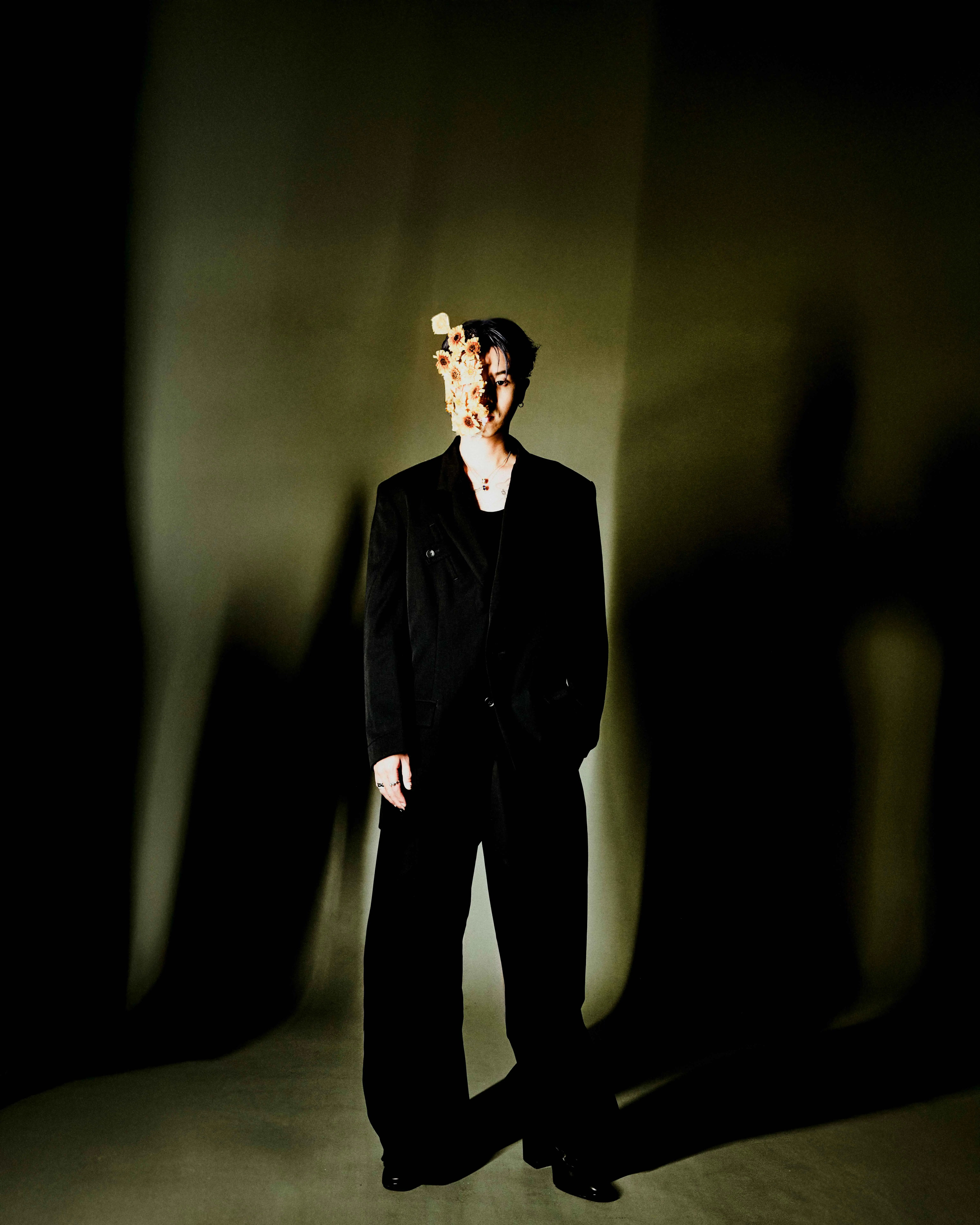 HowZ 等了5年用花語唱盡愛情百態 親自調香專屬氣味送歌迷 HowZ 等了5年用花語唱盡愛情百態 親自調香專屬氣味送歌迷