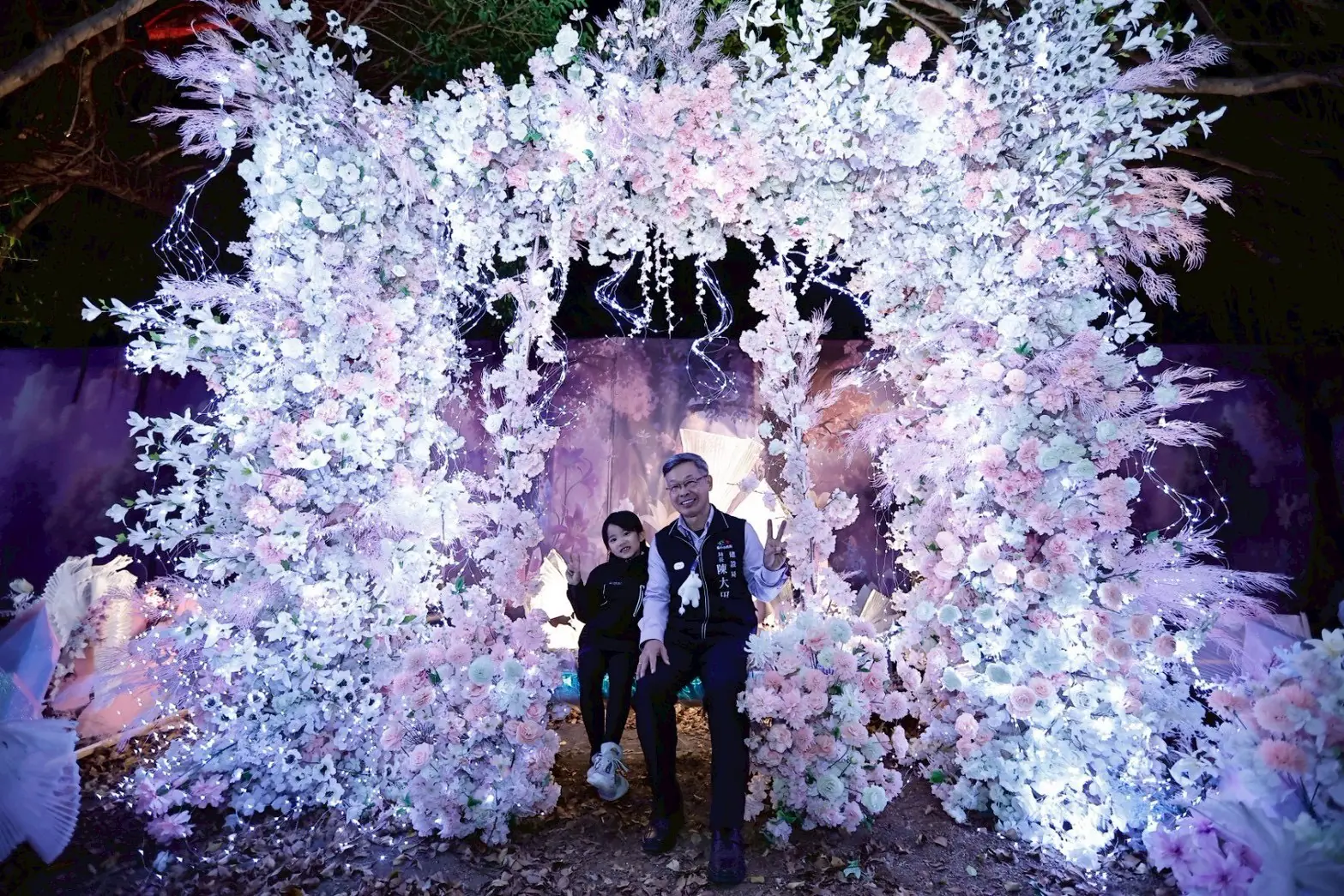 2026中台灣燈會「驚蟄界」周末奇幻登場 建設局長搶先開箱邀全民走進節氣異世界 2026中台灣燈會「驚蟄界」周末奇幻登場 建設局長搶先開箱邀全民走進節氣異世界