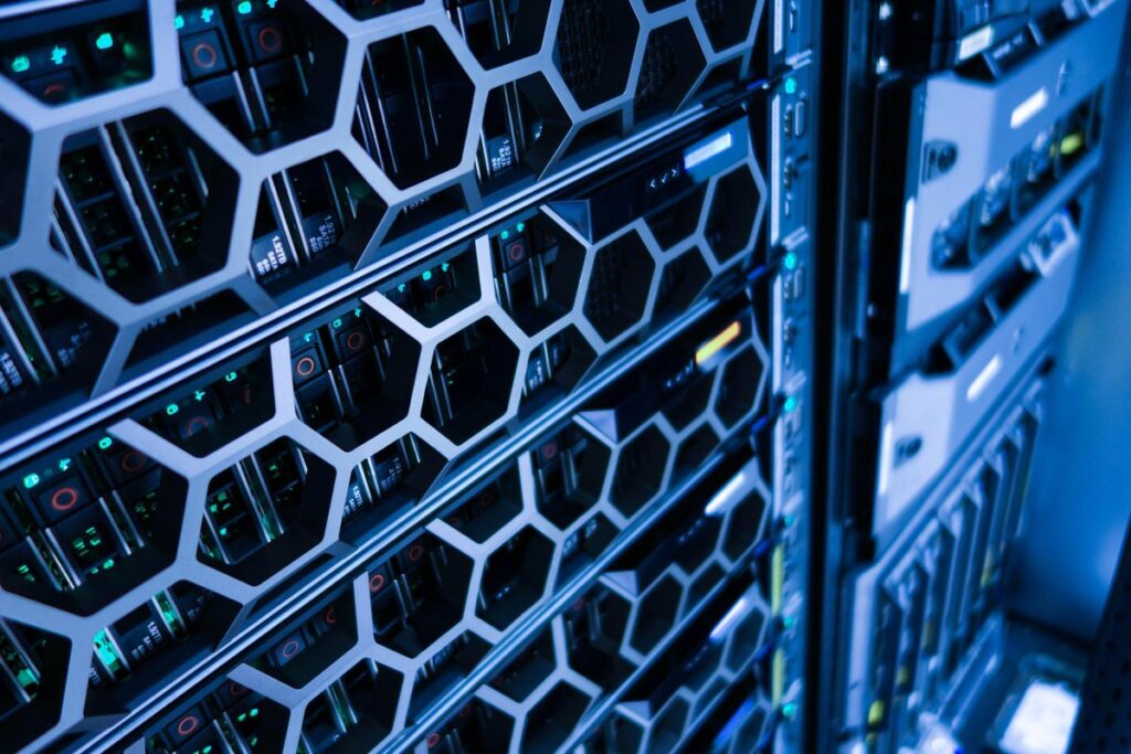 商用無人機爆發 機器人股成資金新寵 商用無人機爆發 機器人股成資金新寵