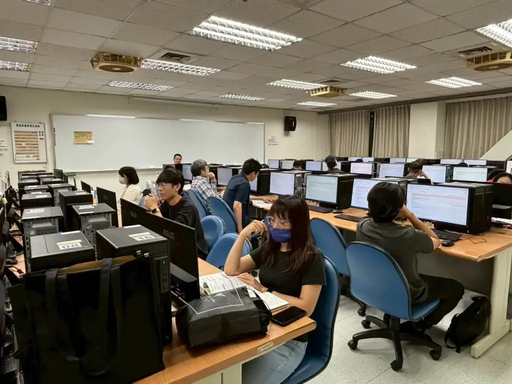 職能加值馬力全開 勞工大學百門課程即日起開放報名! 職能加值馬力全開 勞工大學百門課程即日起開放報名!