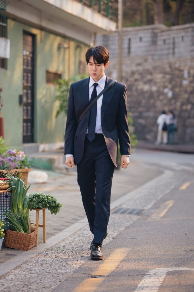 柳演錫回來了!一年二訪再加碼「50位粉絲同樂」福利 14 1150211%E4%B8%AD%E8%8F%AF%E9%9B%BB%E4%BF%A1%E6%96%B0%E8%81%9E%E7%85%A7%E7%89%87 %E6%9F%B3%E6%BC%94%E9%8C%AB%E5%9C%A8%E6%96%B0%E6%88%B2%E3%80%8A%E7%A5%9E%E8%88%87%E5%BE%8B%E5%B8%AB%E4%BA%8B%E5%8B%99%E6%89%80%E3%80%8B%E4%B8%AD%E9%A3%BE%E6%BC%94%E8%83%BD%E7%9C%8B%E8%A6%8B%E9%AC%BC%E9%AD%82%E7%9A%84%E6%AD%A3%E7%BE%A9%E5%BE%8B%E5%B8%AB%EF%BC%8C%E6%94%9C%E6%89%8B%E5%8F%A6%E4%B8%80%E4%BD%8D%E8%8F%81%E8%8B%B1%E5%BE%8B%E5%B8%AB%E6%9D%8E%E7%B5%AE%E4%B8%8A%E6%BC%94%E6%B3%95%E5%BE%8B%E6%94%BB%E9%98%B2%E5%A5%BD%E6%88%B2%EF%BC%8C%E4%B8%89%E6%9C%88%E5%B0%87%E5%9C%A8Hami Video%E7%8D%A8%E5%AE%B6%E6%92%AD%E5%87%BA%E3%80%82