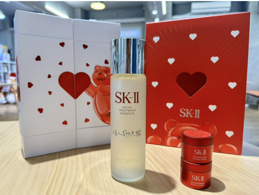 男友情人節送驚喜!女友一拆見「戰利品」秒尖叫 全場嗨爆:男生都該學 男友情人節送驚喜!女友一拆見「戰利品」秒尖叫 全場嗨爆:男生都該學