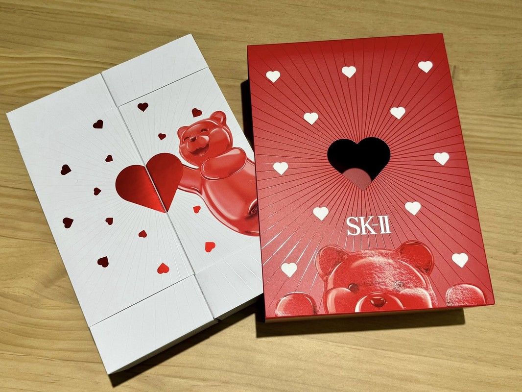 男友情人節送驚喜!女友一拆見「戰利品」秒尖叫 全場嗨爆:男生都該學 男友情人節送驚喜!女友一拆見「戰利品」秒尖叫 全場嗨爆:男生都該學