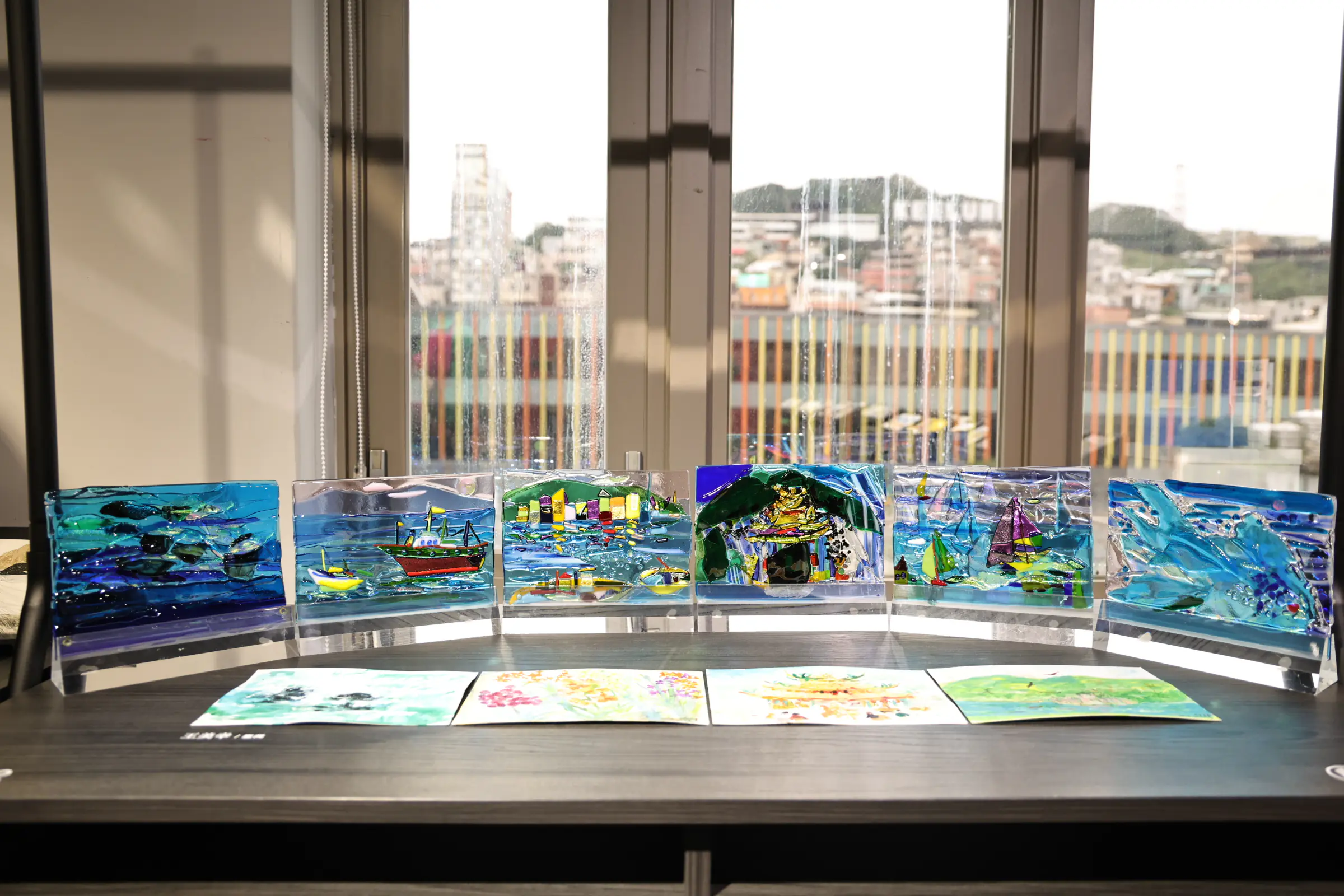 基隆400週年郵遞藝術展登場 陽明海洋館見證港都文化新頁 基隆400週年郵遞藝術展登場 陽明海洋館見證港都文化新頁