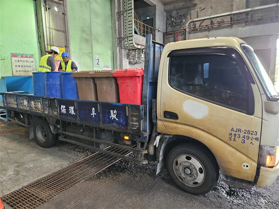 阻斷非洲豬瘟疫情擴散 彰化縣事業單位可申請自行清運廚餘進焚化廠 阻斷非洲豬瘟疫情擴散 彰化縣事業單位可申請自行清運廚餘進焚化廠