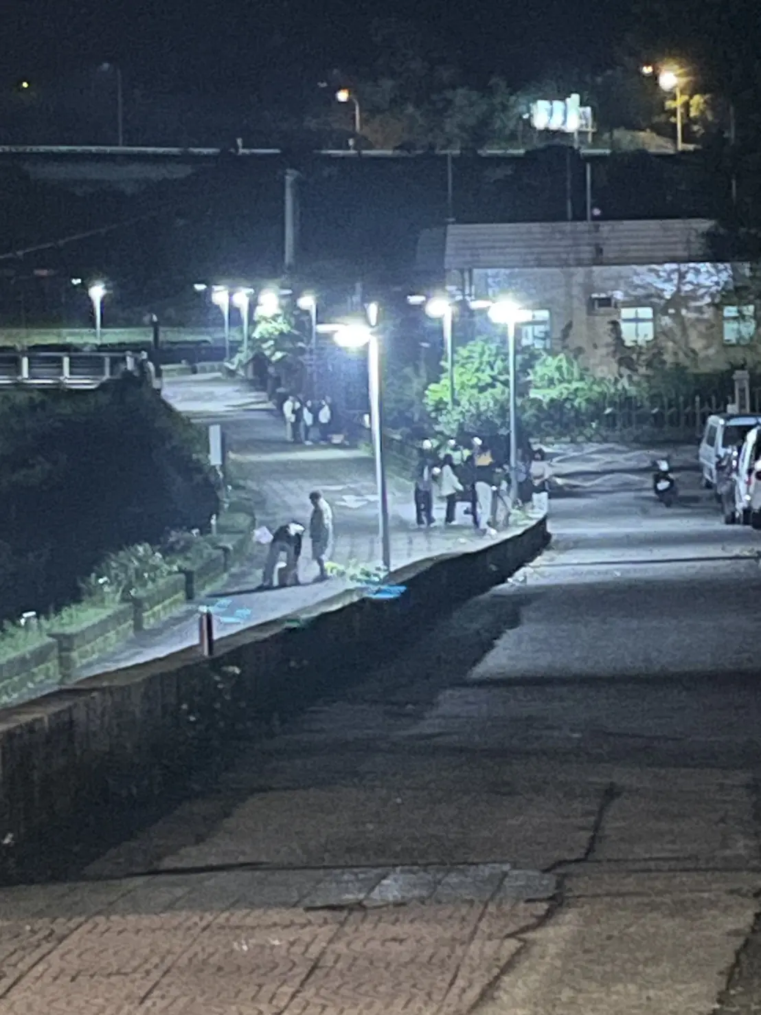 春節施放煙火 基隆消防局籲遠離鬧區與河畔 夜間10點後禁放 春節施放煙火 基隆消防局籲遠離鬧區與河畔 夜間10點後禁放