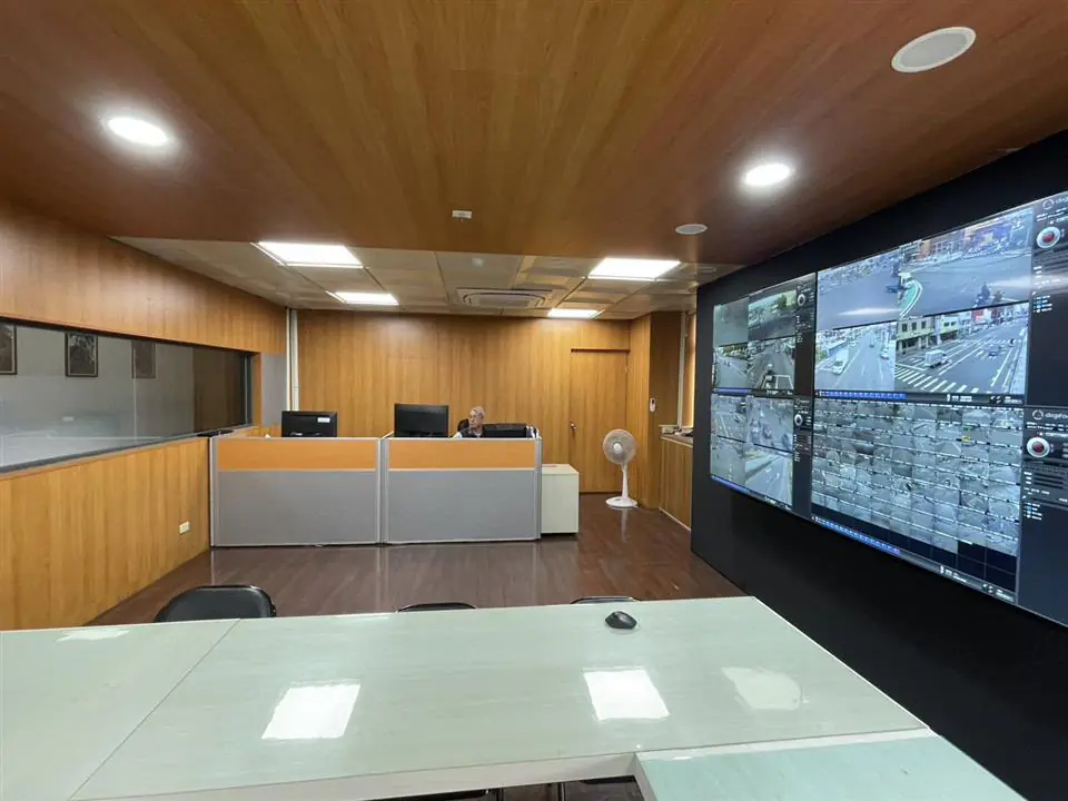 彰化警交控中心科技護馬年 春節路暢不塞車 彰化警交控中心科技護馬年 春節路暢不塞車