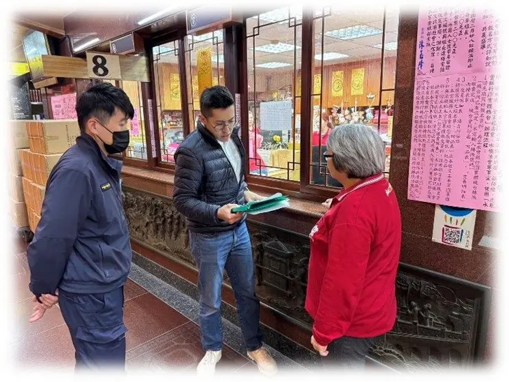 金馬賀歲迎新春 交通順暢喜迎春 松山警守護春節交安 金馬賀歲迎新春 交通順暢喜迎春 松山警守護春節交安