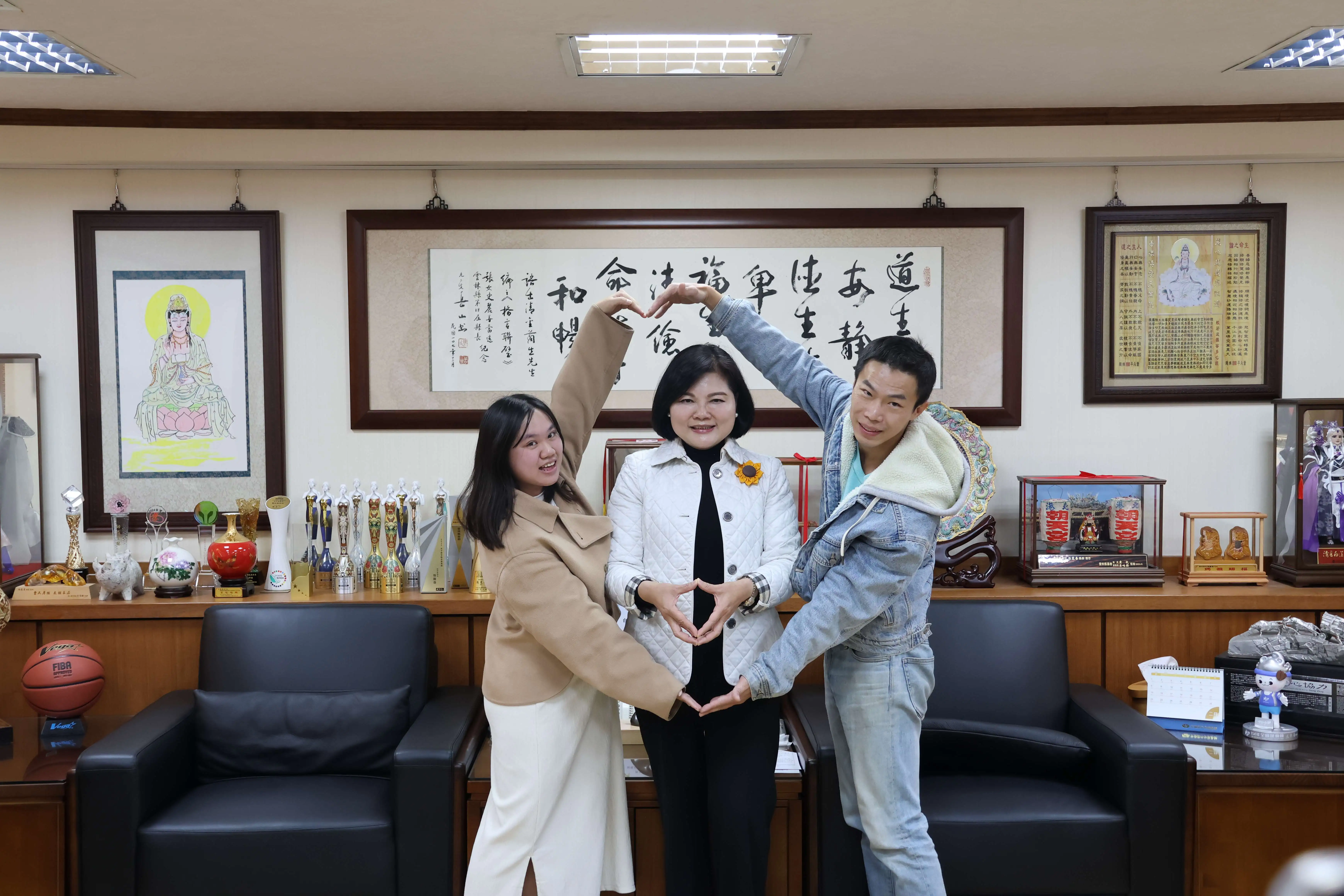 雲林縣單身聯誼喜傳佳音 兩對新人互許終身 縣長張麗善親自頒贈50吋大電視祝福 雲林縣單身聯誼喜傳佳音 兩對新人互許終身 縣長張麗善親自頒贈50吋大電視祝福