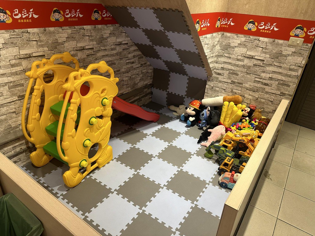 屏東人氣鍋物!學生小資族最愛 自助吧吃到飽超划算 屏東人氣鍋物!學生小資族最愛 自助吧吃到飽超划算