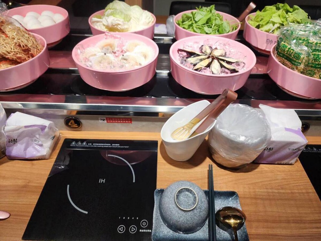 台東火鍋吃到飽推薦!首間台東市小火鍋迴轉形式掀熱潮 台東火鍋吃到飽推薦!首間台東市小火鍋迴轉形式掀熱潮