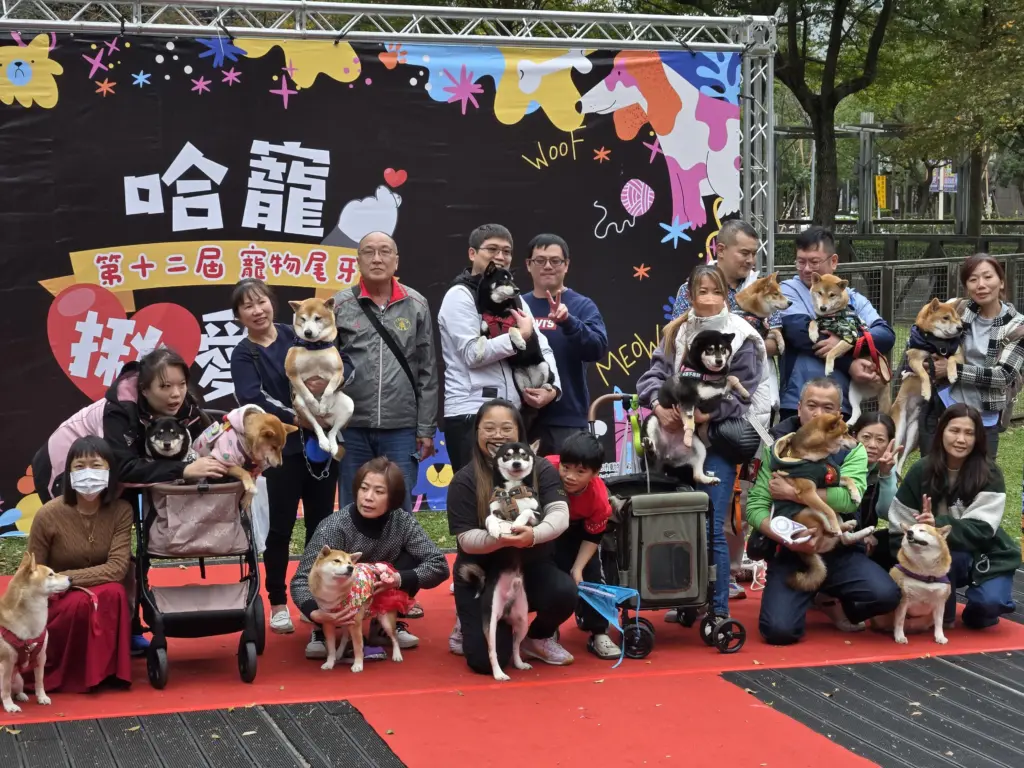 年前最暖尾牙!北市「寵物尾牙」市集熱鬧登場 免費健診、疫苗守護毛孩迎新年 年前最暖尾牙!北市「寵物尾牙」市集熱鬧登場 免費健診、疫苗守護毛孩迎新年