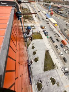 雲林縣虎尾醫學中心外牆清洗工程施工