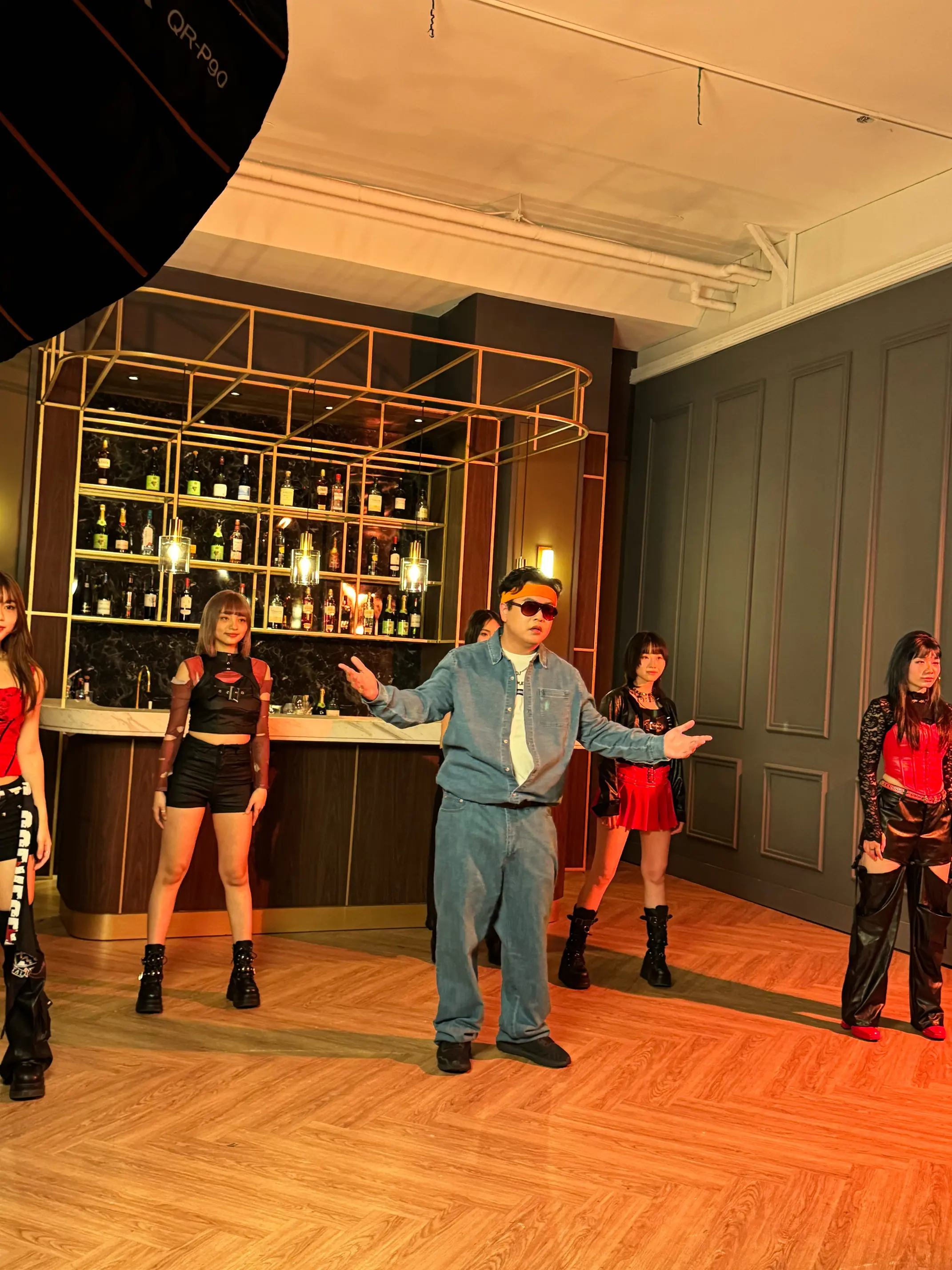 DAPUN 大胖錢燒光了 獻出「最帥畢業禮」重新適應無聊生活 DAPUN 大胖錢燒光了 獻出「最帥畢業禮」重新適應無聊生活