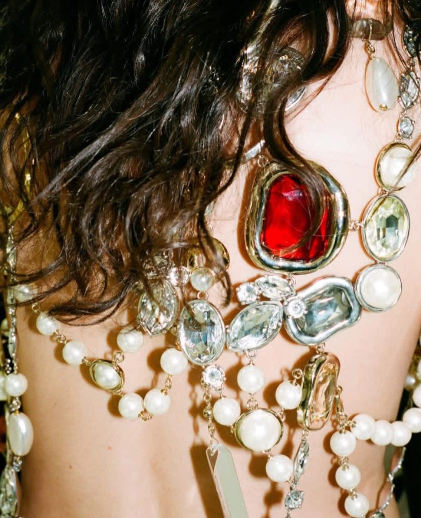 《時尚 究竟是親密,還是權力》 《時尚 究竟是親密,還是權力》