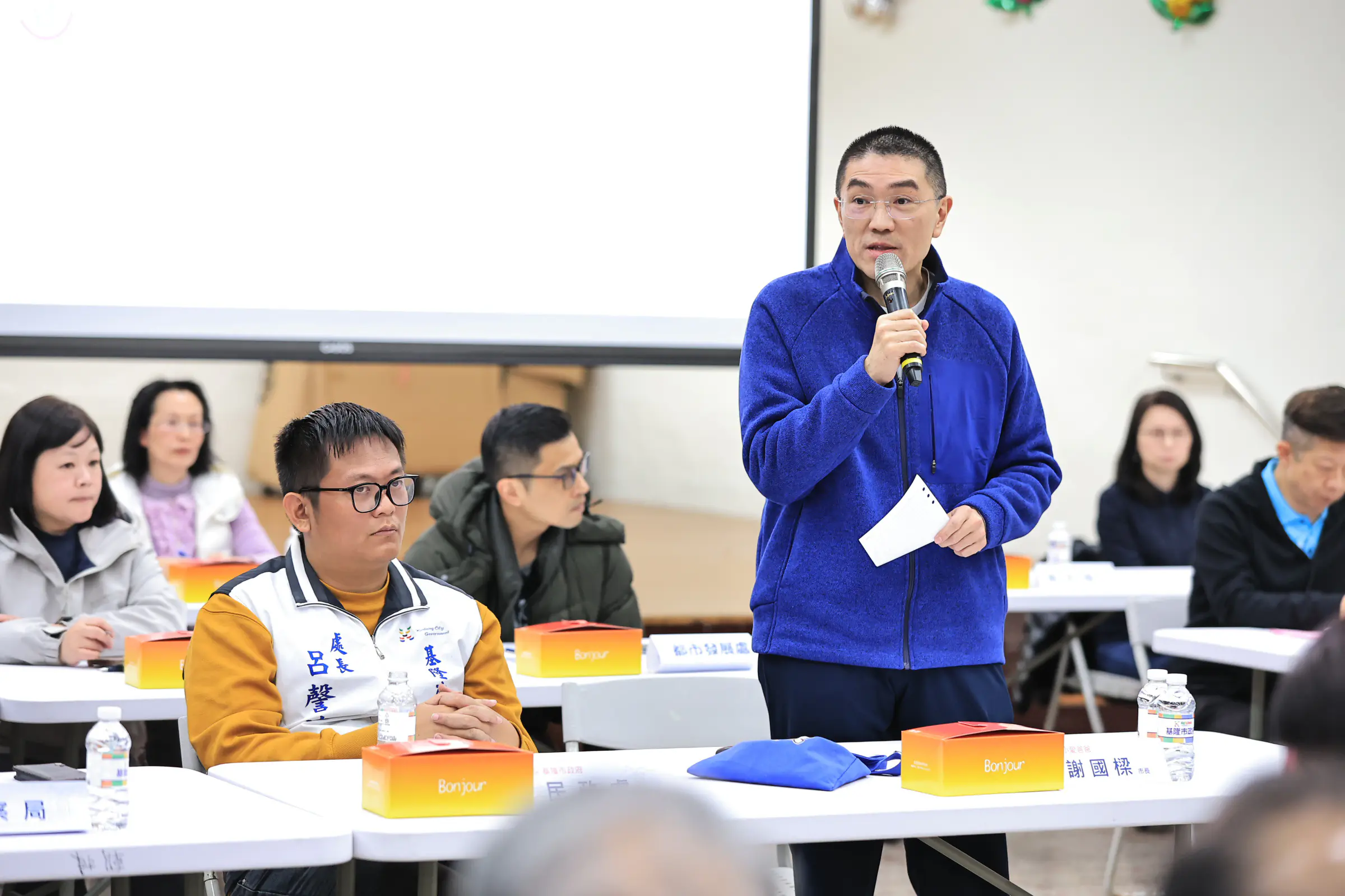 基隆仁愛區公民座談登場 聚焦市容整頓與都市更新進展 基隆仁愛區公民座談登場 聚焦市容整頓與都市更新進展