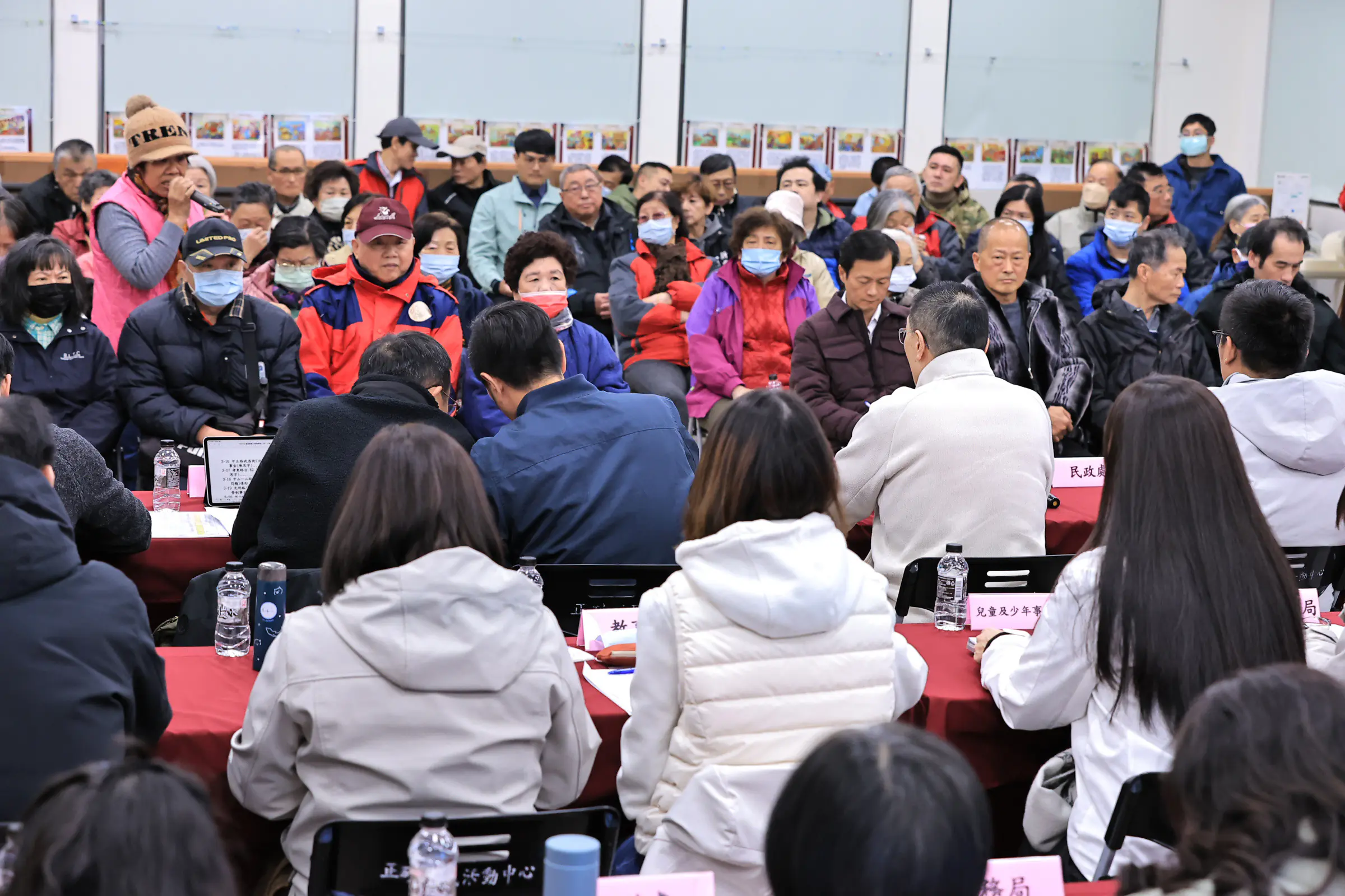 基隆公民座談直球對決　聚焦交通、都發　謝國樑宣示標線規劃貼近需求